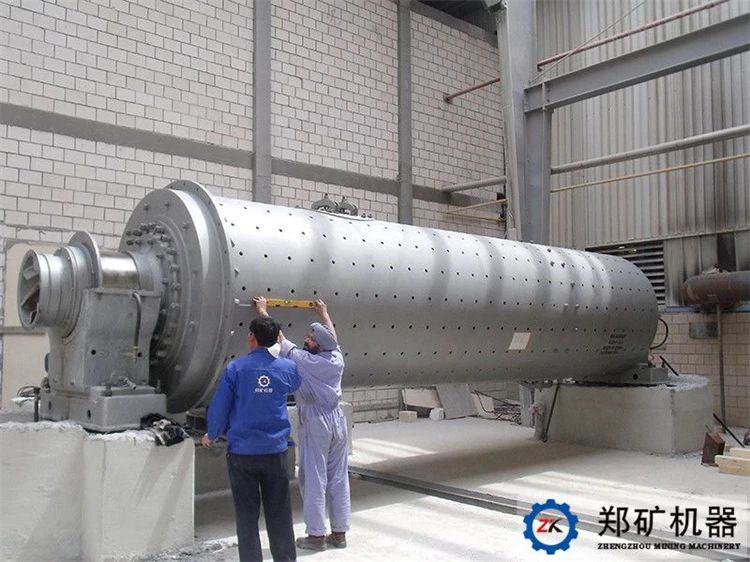 河南鄭礦機(jī)器印度項目干式球磨機(jī)
